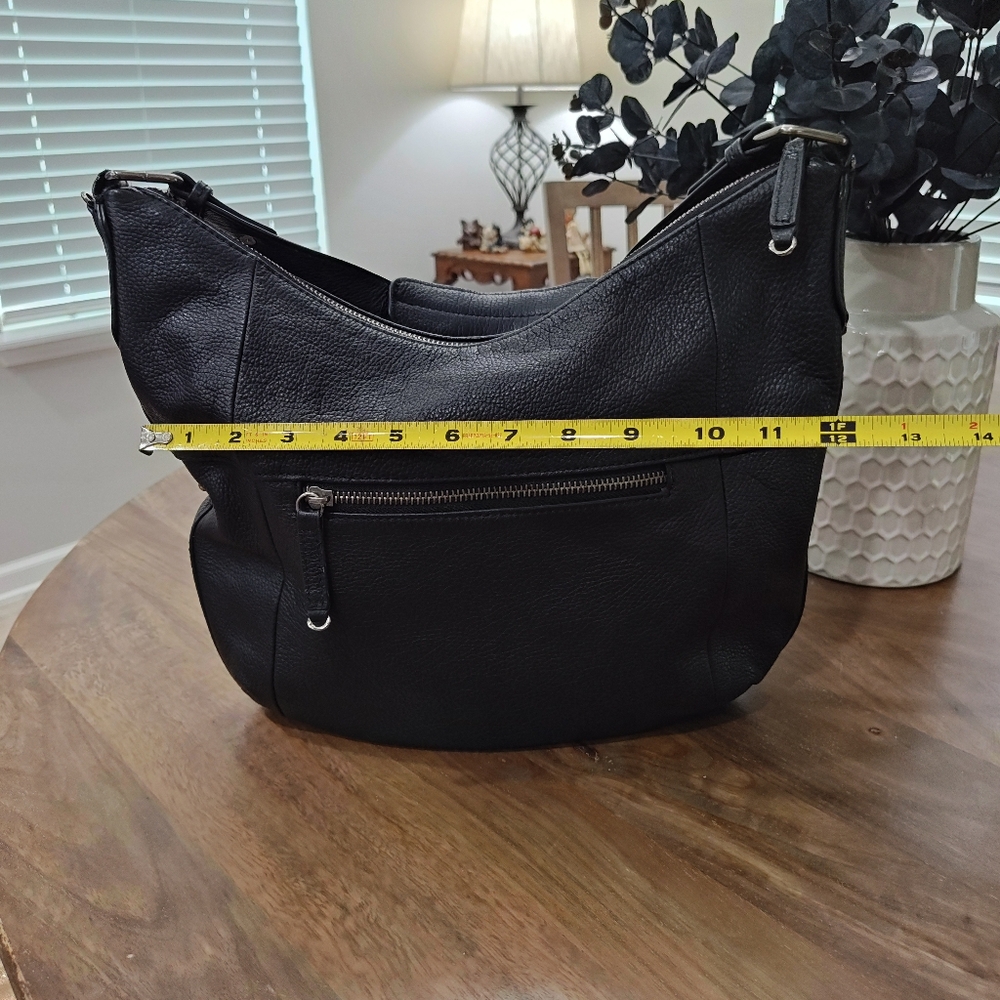 Stylish Lucky Brand Black Pebble Leather Hobo Purse W/ Silver Accents. Great Bag - Picture 14 of 15